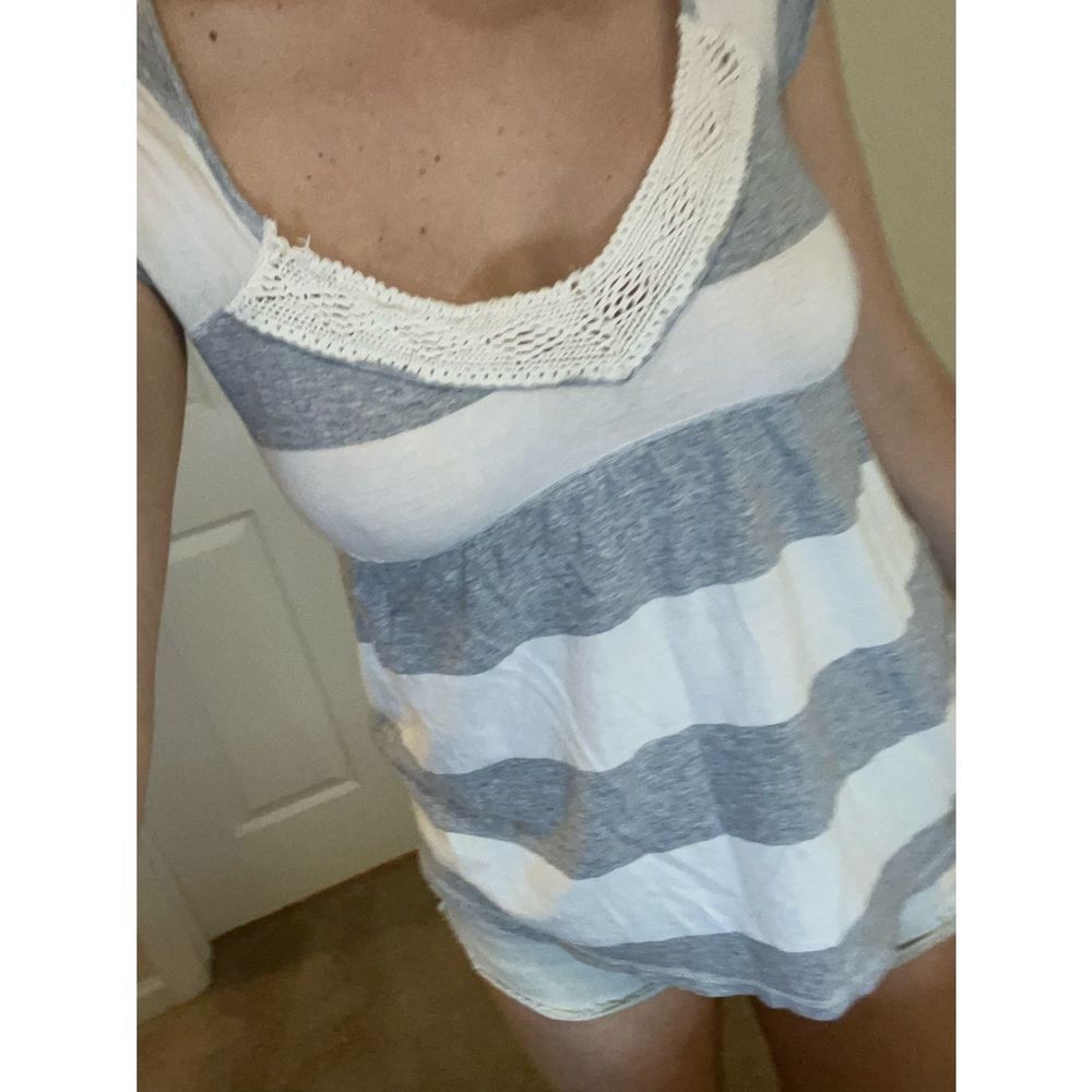 Y2k Hollister HCO lace shirt